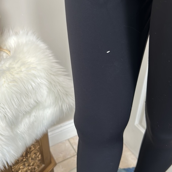 LULULEMON!! - Picture 14 of 14